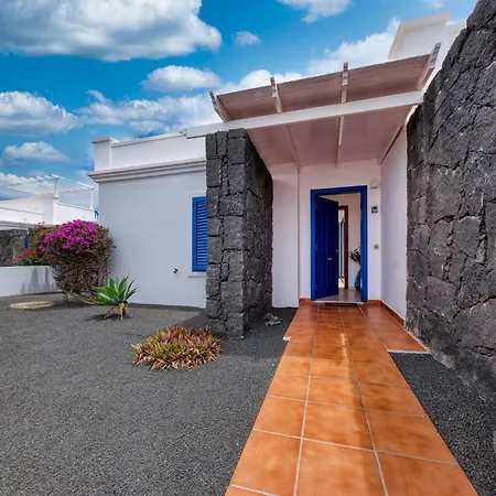 Casa La Traviata- Private Pool Holiday home *