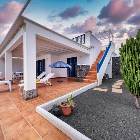 Casa La Traviata- Private Pool Holiday home Playa Blanca (Lanzarote)